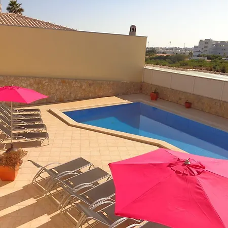 Bamboo Villa Albufeira